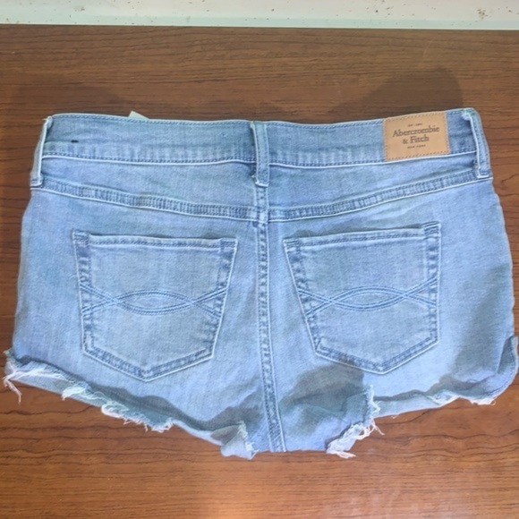 Abercrombie and Fitch Distressed Jean Short Shorts - Picture 2 of 2
